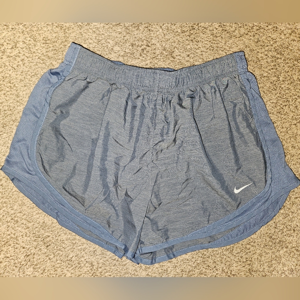 Nike Tempo Short
